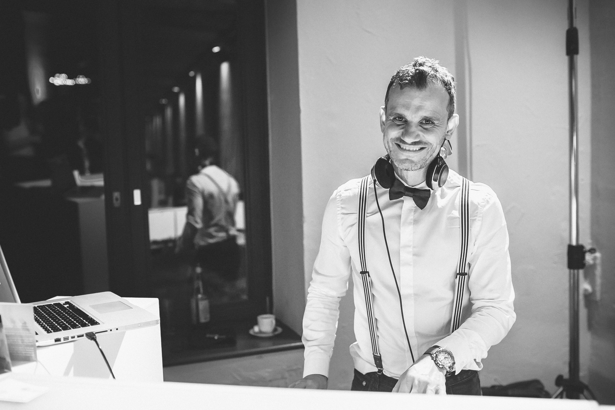 DJ-Ralf-Esser-Hochzeits-DJ-Hochzeitsparty-Hochzeitfeiern-Wedding-DJ